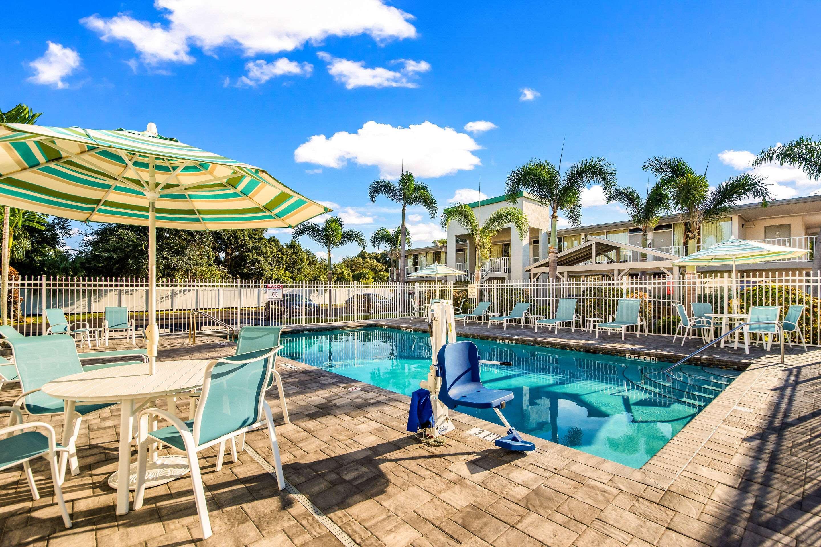 Quality Inn Bradenton - Sarasota North Exterior photo